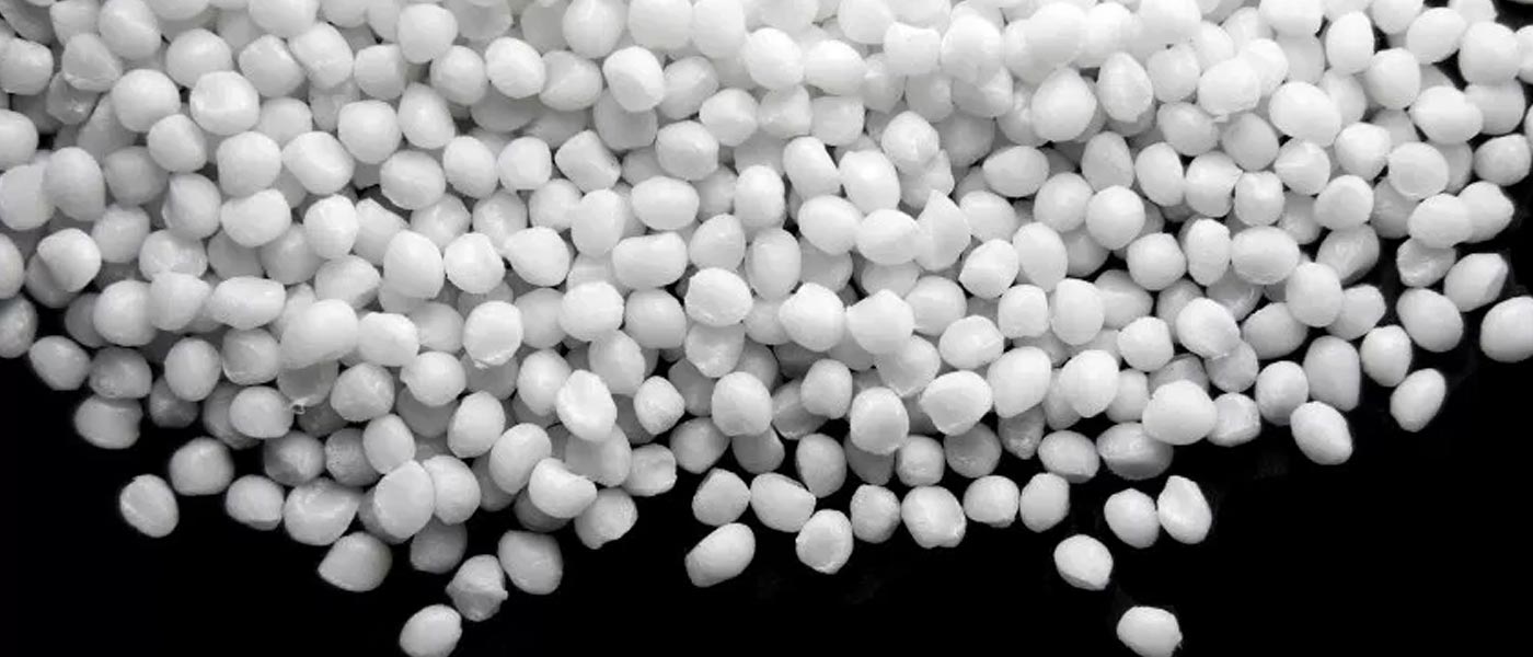 White Plastic Color Pellets